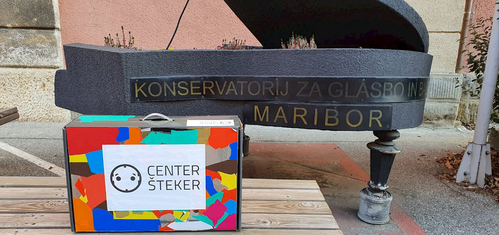 Center &Scaron;teker na Konservatoriju za glasbo in balet Maribor